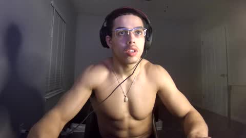 Snapshot of itstarzan chatting on December 19, 2024, 4:23 am TARZAN online show from December 19, 2024, 4:23 am