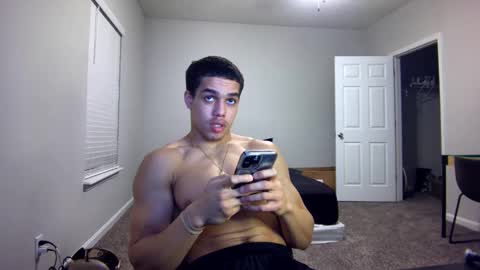 Snapshot of itstarzan chatting on December 26, 2024, 6:19 am TARZAN online show from December 26, 2024, 6:19 am