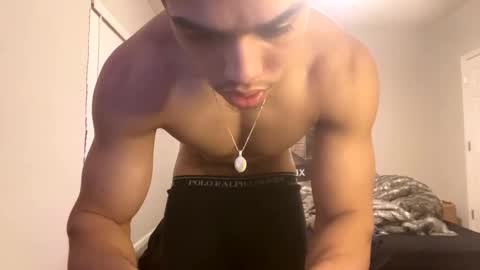 Snapshot of itstarzan chatting on February 13, 2025, 12:24 am TARZAN online show from February 13, 2025, 12:24 am