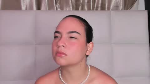 Snapshot of ittlee_angel chatting on October 11, 2025, 1:53 pm ittlee_angel online show from October 11, 2025, 1:53 pm