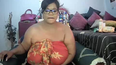 Snapshot of itumeleng74 chatting on January 25, 2025, 2:14 pm itumeleng74 online show from January 25, 2025, 2:14 pm