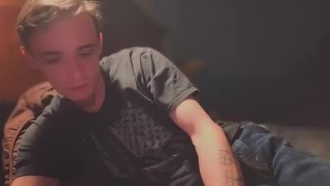 itzd123 online show from April 7, 2026, 6:58 am