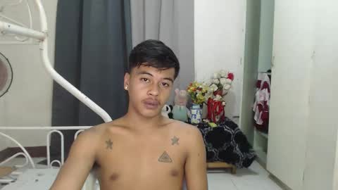 Jhonfred online show from April 4, 2026, 8:34 am