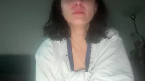 iuhfifb online show from November 8, 2025, 6:02 am