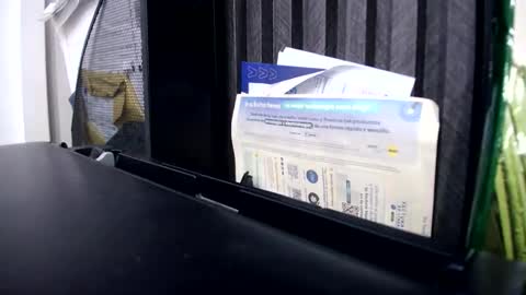 Ivan M online show from December 1, 2025, 1:21 am