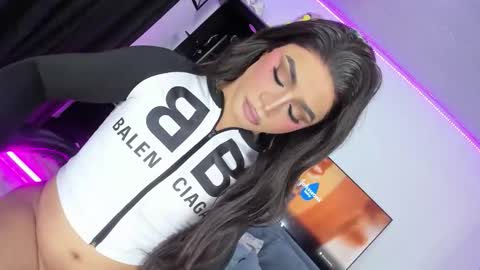 y  online show from February 19, 2026, 12:06 am