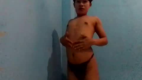 ivanaalawit123 online show from March 23, 2026, 12:58 am