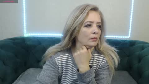 ivanacharm online show from January 17, 2025, 4:17 am