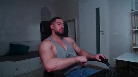 IvanHydee online show from January 8, 2026, 5:54 am