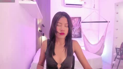 ivania_lua online show from April 28, 2026, 11:26 am