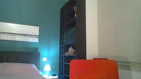 ivanaskats online show from December 10, 2024, 9:12 am