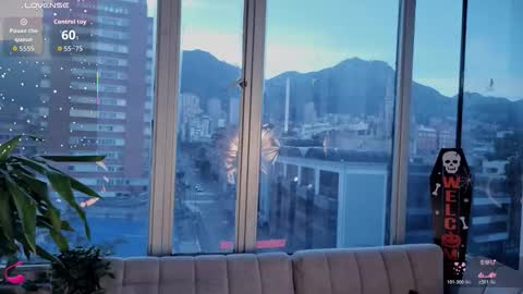 Ivanna West online show from November 1, 2025, 11:23 am