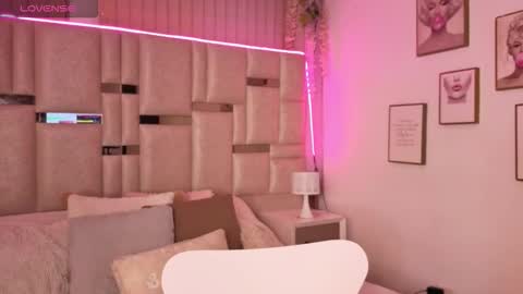 Ivanna West online show from February 22, 2026, 4:24 am