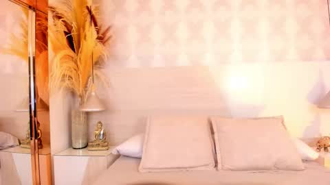 Ivannaanggel online show from October 23, 2025, 12:37 pm