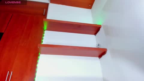 ivannapretyts online show from January 30, 2025, 9:04 pm