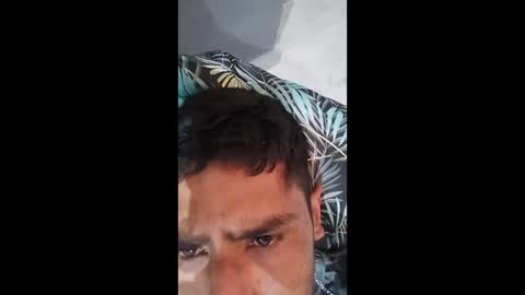 Aiv online show from December 18, 2025, 11:33 pm