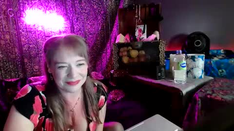 Snapshot of ivebeenabadgirldaddy chatting on October 5, 2025, 7:28 am The Master and his Muse online show from October 5, 2025, 7:28 am