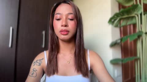 kirstenelsie online show from November 11, 2025, 3:06 am