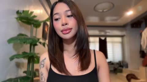 kirstenelsie online show from February 11, 2026, 1:43 am