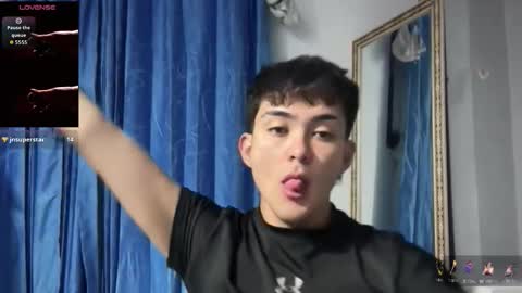 Snapshot of ivy_0000 chatting on December 21, 2025, 4:41 am ivy online show from December 21, 2025, 4:41 am