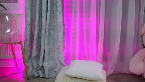 Ivy Myaa online show from April 18, 2026, 10:21 pm