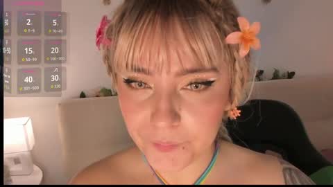 Pamela online show from April 16, 2026, 6:52 pm