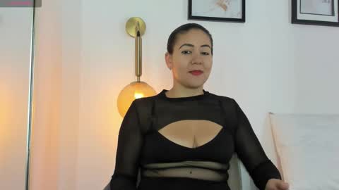 Snapshot of ivyblackk chatting on November 13, 2025, 2:27 pm Ivy online show from November 13, 2025, 2:27 pm