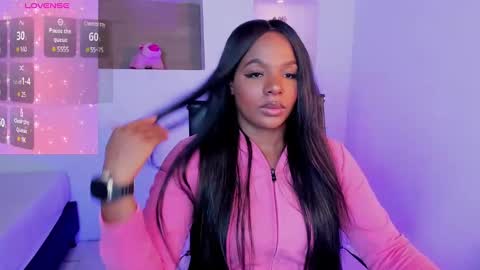 Snapshot of ivybliss8 chatting on March 6, 2025, 11:58 am i v y b l i s s online show from March 6, 2025, 11:58 am