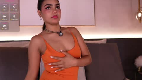 ivyellis online show from April 19, 2026, 11:42 am