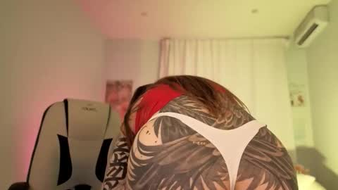 IVY - Follow me 3 online show from September 20, 2025, 7:31 am