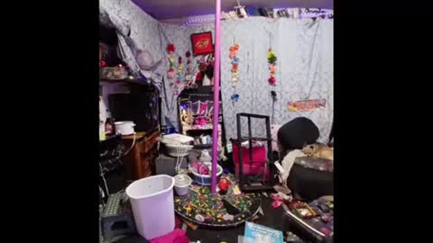 ivyjennifer366 online show from July 7, 2026, 11:09 pm