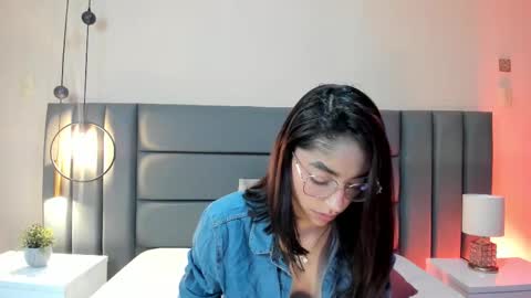 Snapshot of ivyjhonss chatting on September 12, 2025, 11:43 am IvyJhonss online show from September 12, 2025, 11:43 am