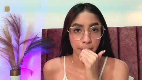 Snapshot of ivyjhonss chatting on September 17, 2025, 11:45 am IvyJhonss online show from September 17, 2025, 11:45 am