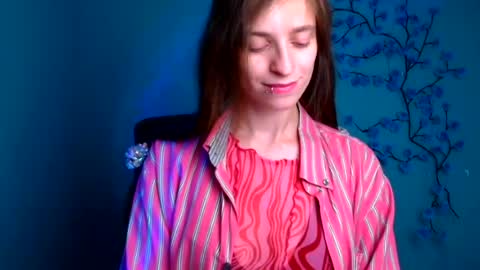 Ivy online show from July 18, 2026, 2:32 pm