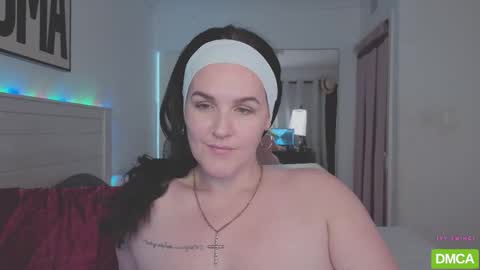 Ivy Swings online show from March 17, 2026, 8:06 am