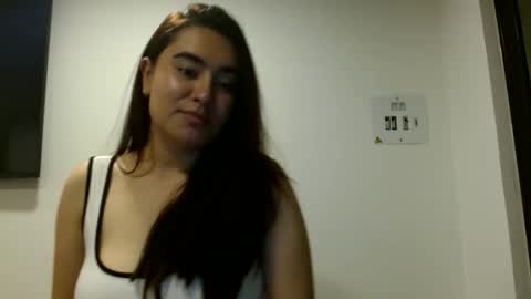 Ivy online show from June 9, 2026, 3:18 am