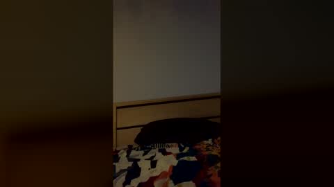 Snapshot of iwantu1230 chatting on February 28, 2026, 10:55 pm iwantu1230 online show from February 28, 2026, 10:55 pm