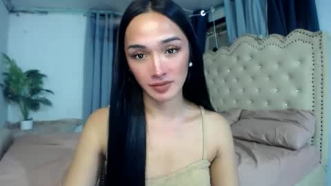 iwillcum4u_ online show from November 15, 2025, 1:40 pm