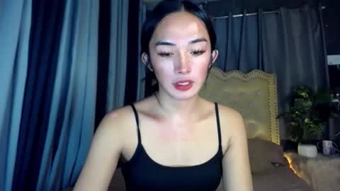 iwillcum4u_ online show from March 17, 2026, 1:47 pm