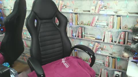 Maxim online show from December 27, 2024, 5:52 am