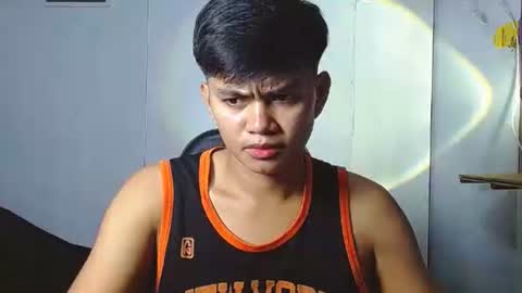 iya143 online show from October 27, 2025, 3:21 am