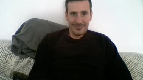 Snapshot of iyoperro chatting on November 9, 2025, 10:13 am Casandro online show from November 9, 2025, 10:13 am