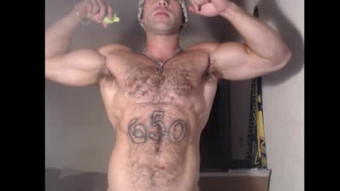 Snapshot of izak144 chatting on November 6, 2025, 1:50 am izak144 online show from November 6, 2025, 1:50 am