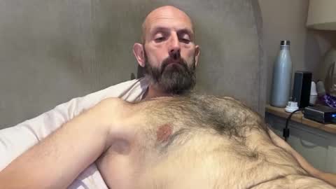 izzysboytoy1 online show from February 3, 2026, 8:08 am