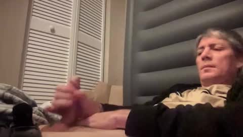 Snapshot of j32821 chatting on January 19, 2026, 5:00 am J32821 online show from January 19, 2026, 5:00 am