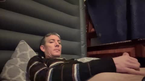 Snapshot of j32821 chatting on February 1, 2026, 11:31 am J32821 online show from February 1, 2026, 11:31 am