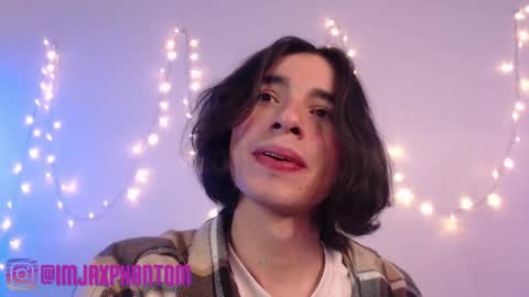 Snapshot of j_a_x_x_x_o_n chatting on December 9, 2024, 2:17 pm Hey im Jaxxxon check my info online show from December 9, 2024, 2:17 pm