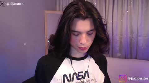 Hey im Jaxxxon check my info     online show from April 28, 2026, 11:59 am