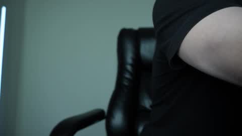 Danny online show from October 5, 2025, 10:13 am