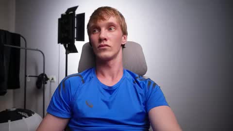 Danny online show from November 20, 2025, 5:34 pm